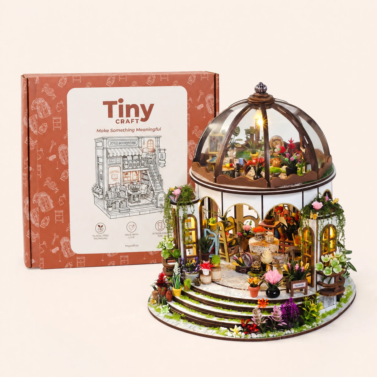 The Bloom Rotunda finished kit with its TinyCraft gift box