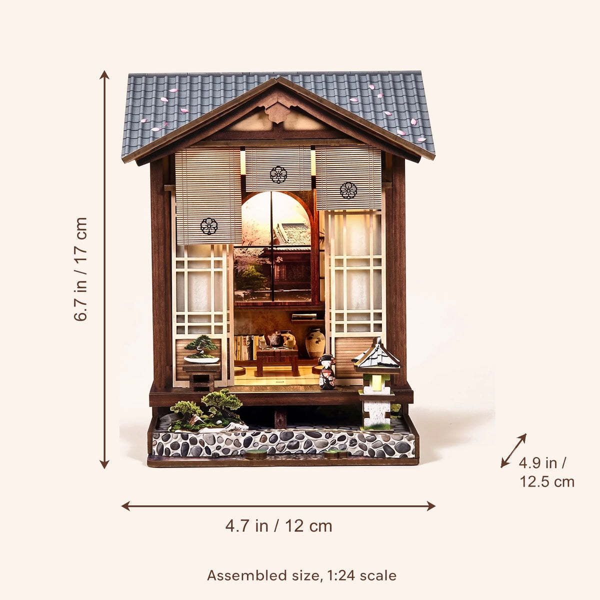 The Lantern House assembled size: 6.7 x 4.7 x 4.9 inches (17 x 12 x 12.5 cm)