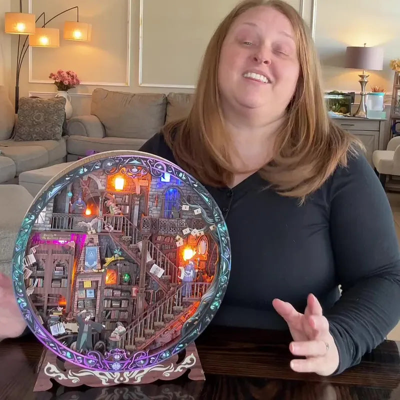 TinyCraft creator with her kit
